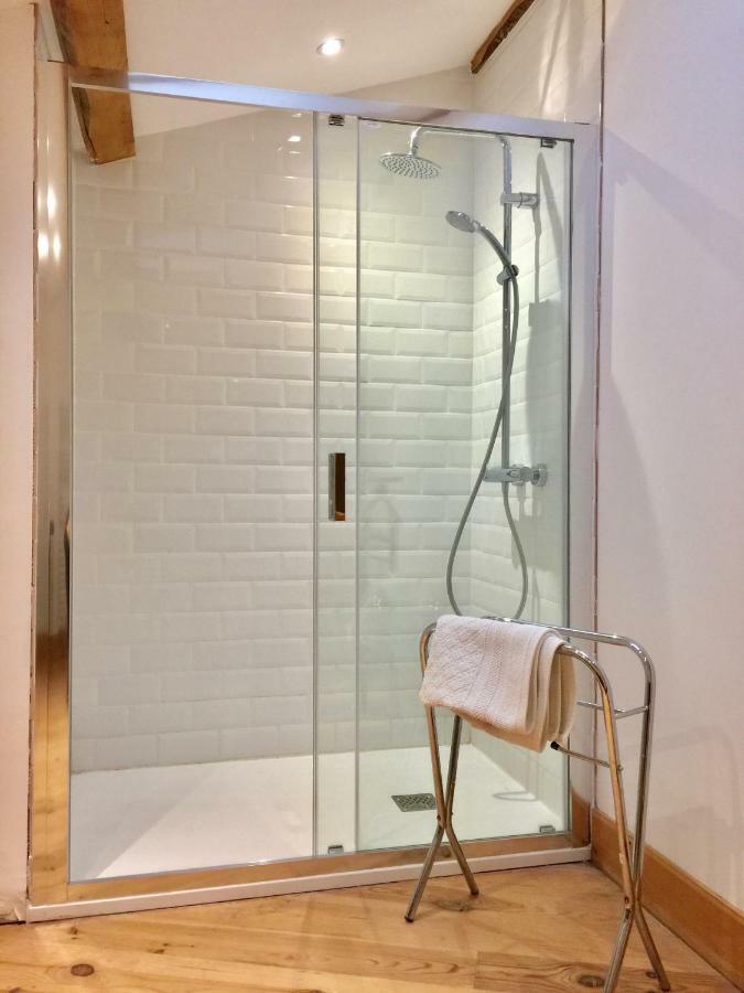 Magnificent Renovated Farmhouse - 10 Min A7 - Apartment Anneyron Exterior foto